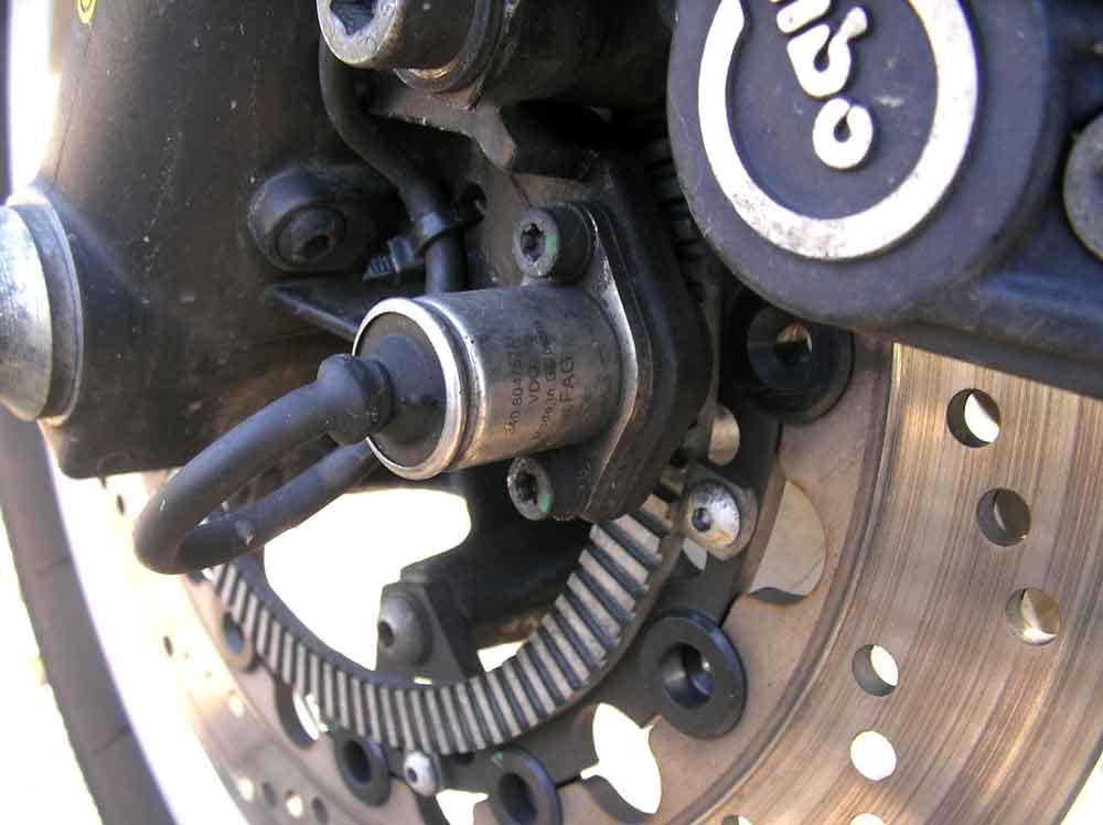 Understanding the Working Principle of ABS Braking System on Motorcycles