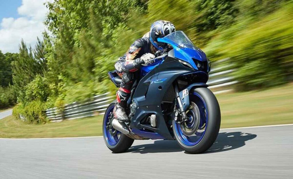 2023 Yamaha YZF R7 Review: A Perfect Blend Of Power And Agility - Moto ...