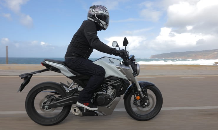 Review of the Honda CB125R: A Stylish and Reliable Ride