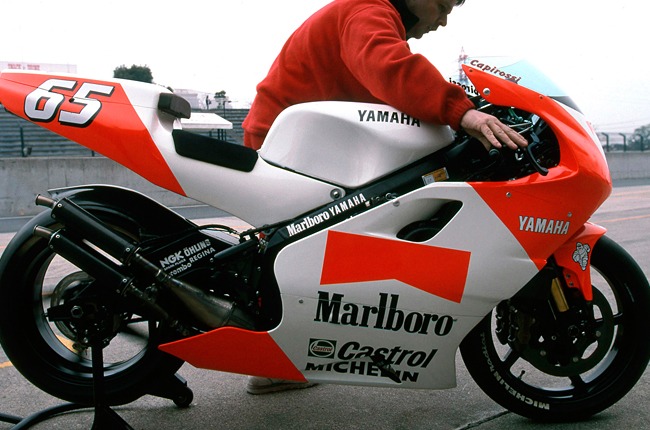 The Battle of the Titans: NSR500 and YZR500