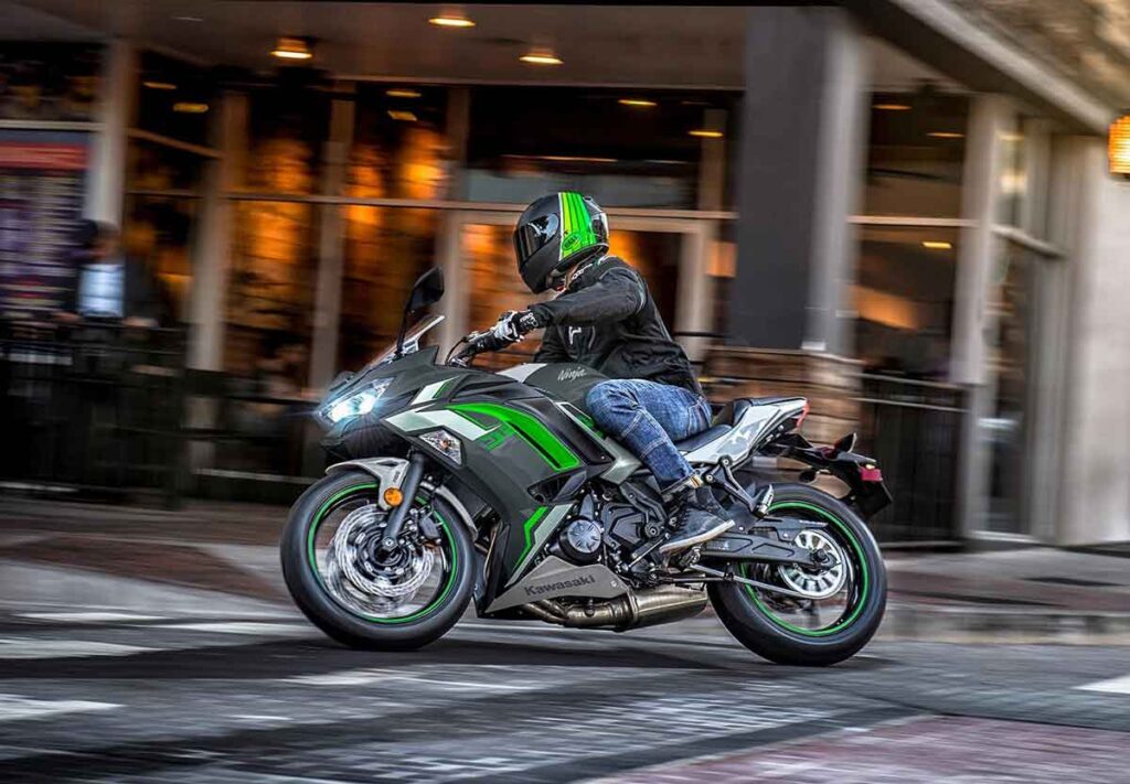 Review of the Kawasaki Ninja 650 2023: A Perfect Blend of Performance and Style