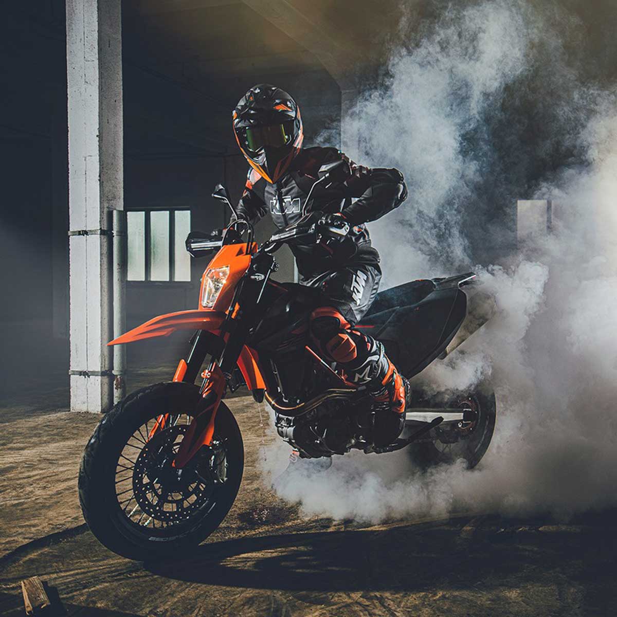 A Comprehensive Review of the KTM 690 SMC R