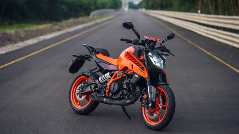 KTM 390 Duke Review 2024: Unleashing Power and Performance