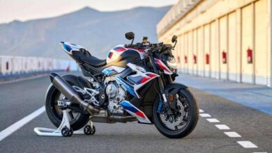 Unleashing the Power: A Comprehensive Review of the BMW M1000R 2023